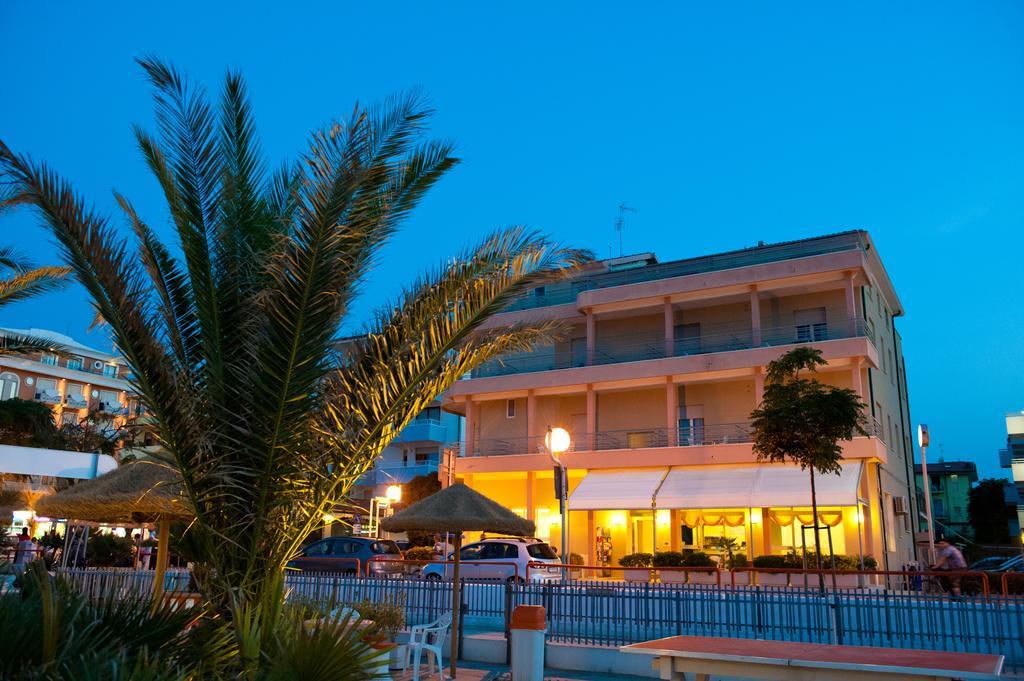 Albergo Villa Mauri Rimini Exteriér fotografie